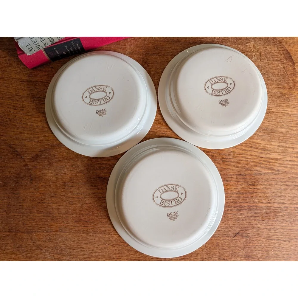Dansk Bistro Maribo Set of 3 Rimmed Soup Bowls Blue White Red Berries 8.25